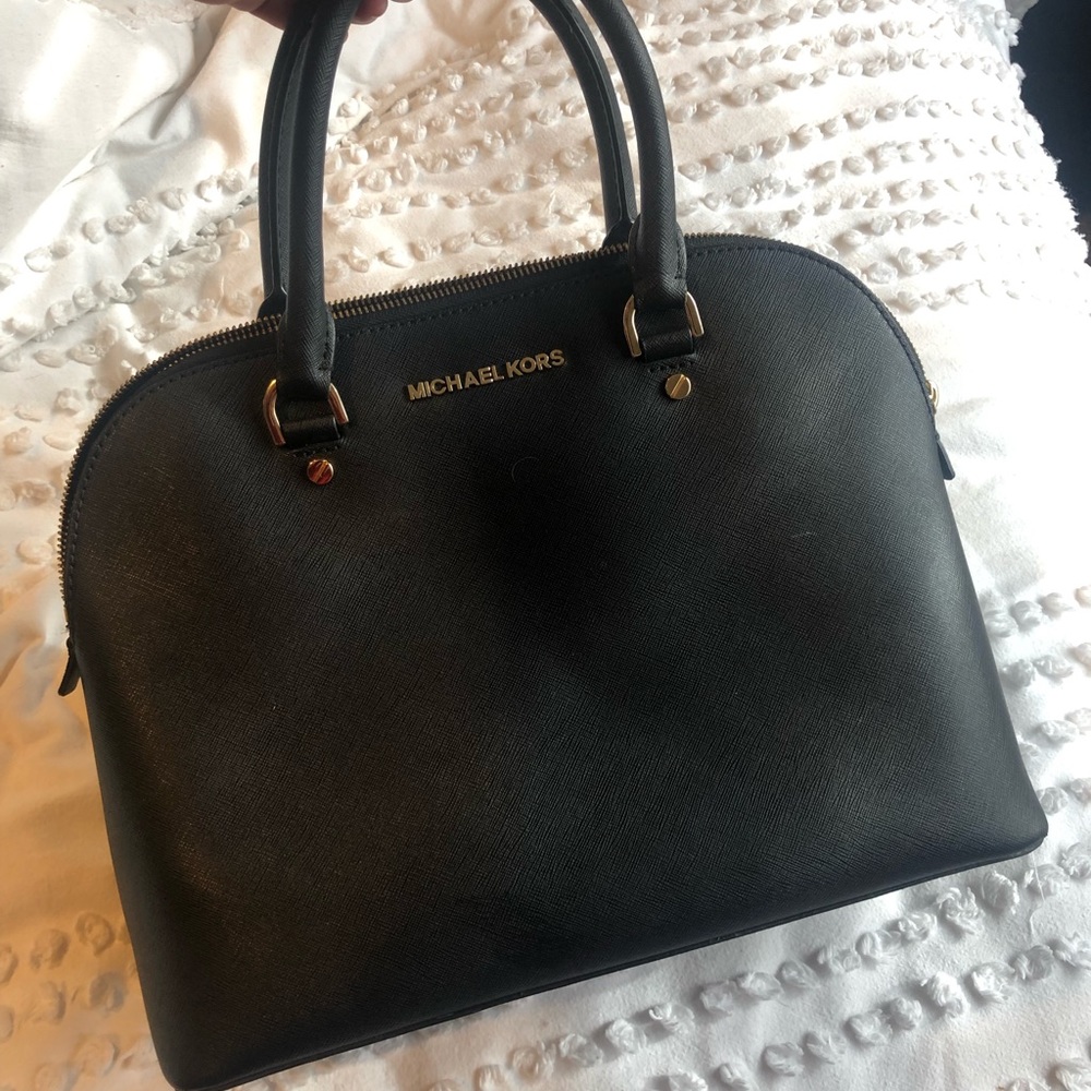 Michael Kors Large Cindy Purse